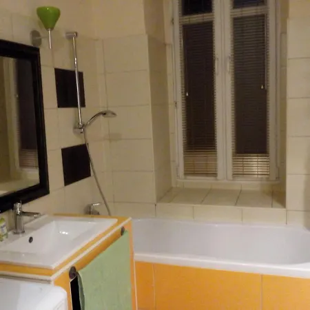 To Tu! Апартаменты *